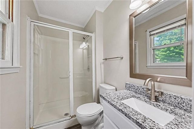 11312 E 58th Terrace, Raytown, MO 64133