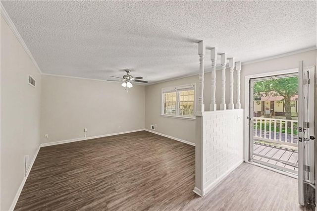 11312 E 58th Terrace, Raytown, MO 64133