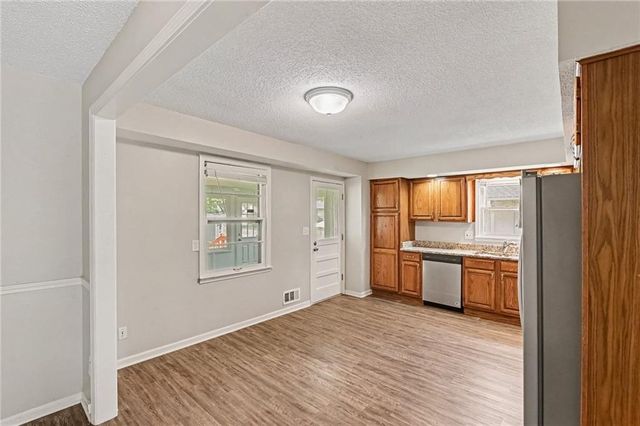 11312 E 58th Terrace, Raytown, MO 64133