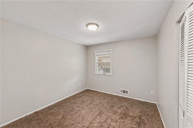 11312 E 58th Terrace, Raytown, MO 64133
