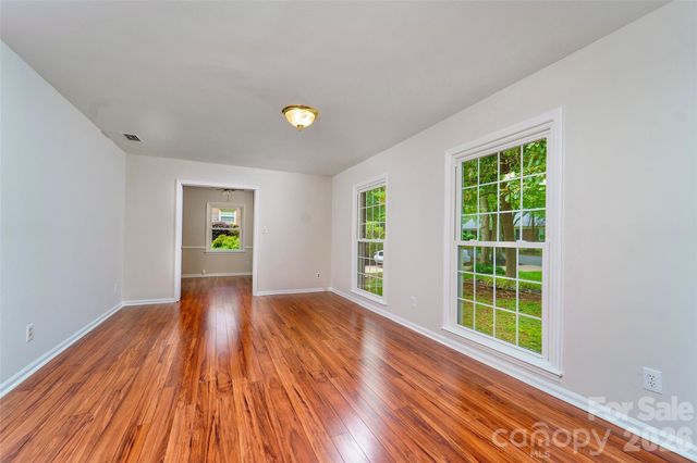 1025 S Magnolia Street, Mooresville, NC 28115