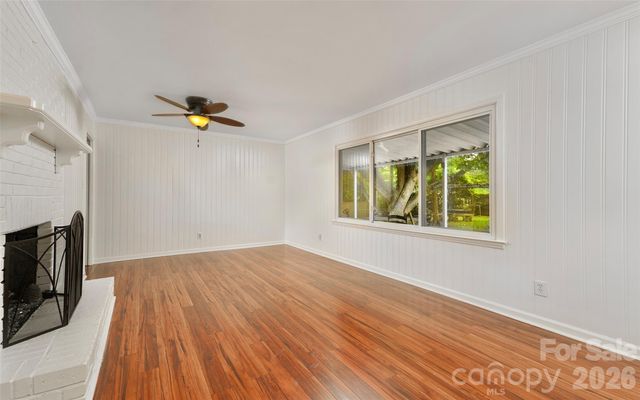1025 S Magnolia Street, Mooresville, NC 28115