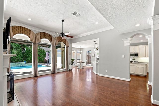 16127 Stewarts Grove Drive, Spring, TX 77379