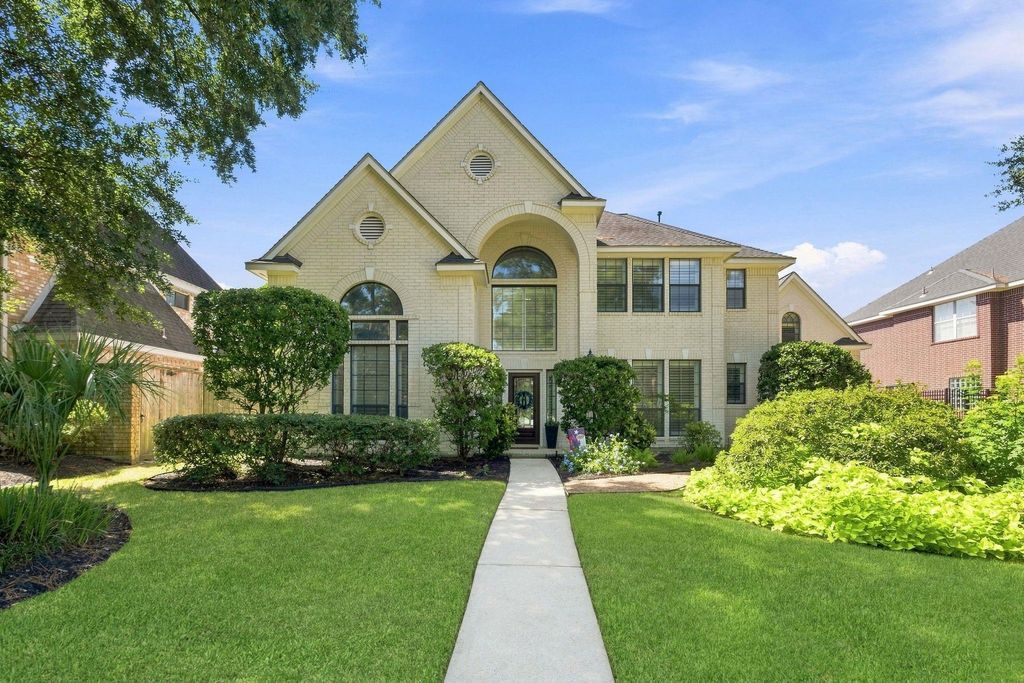16127 Stewarts Grove Drive, Spring, TX 77379
