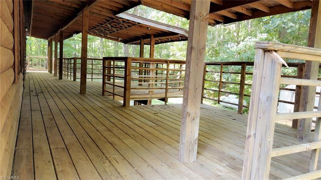 1215 Bray Road, Walnut Cove, NC 27052