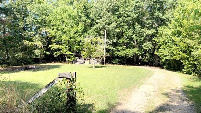 1215 Bray Road, Walnut Cove, NC 27052