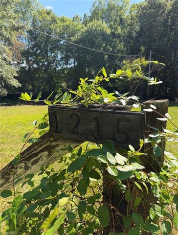 1215 Bray Road, Walnut Cove, NC 27052
