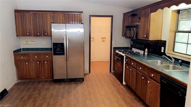 1215 Bray Road, Walnut Cove, NC 27052