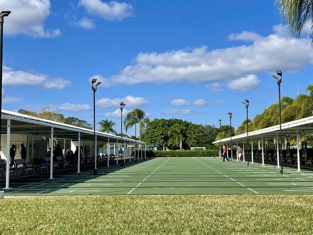 236 Durham F 236 236, Deerfield Beach, FL 33442