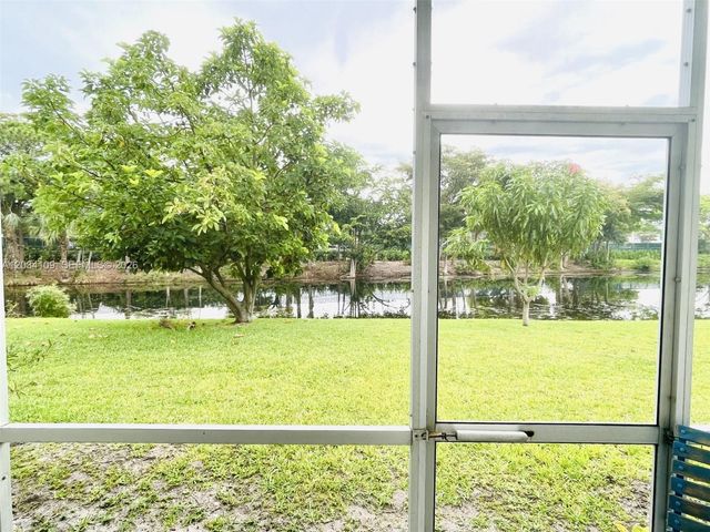 236 Durham F 236 236, Deerfield Beach, FL 33442