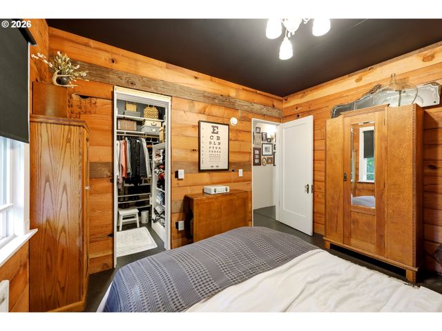 35137 Se ELLIS Rd, Corbett, OR 97019
