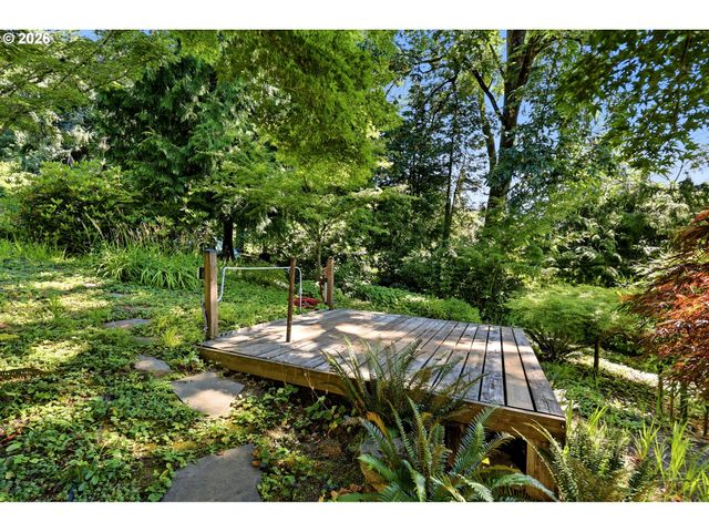 35137 Se ELLIS Rd, Corbett, OR 97019