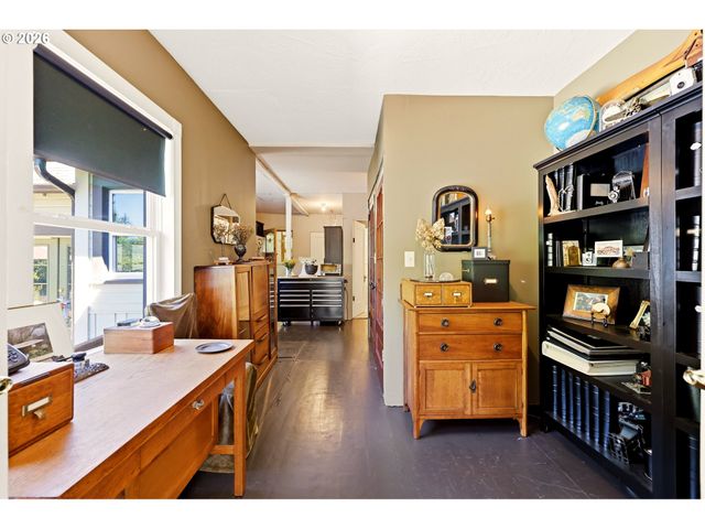 35137 Se ELLIS Rd, Corbett, OR 97019