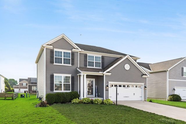 304 Mahogany Lane, Commercial Point, OH 43116
