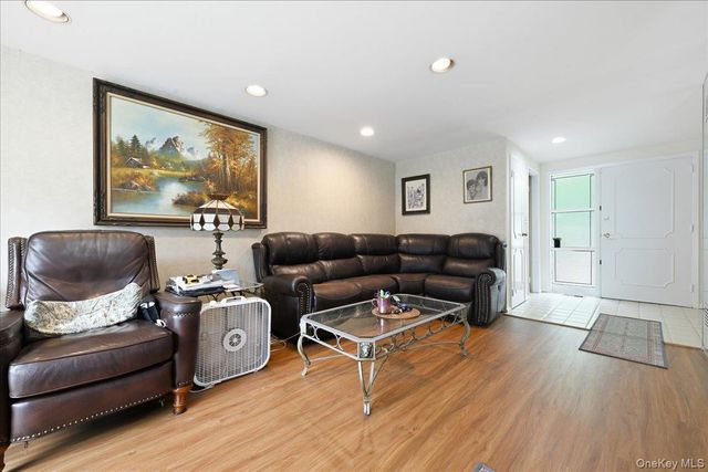 3345 Beltagh Avenue, Wantagh, NY 11793