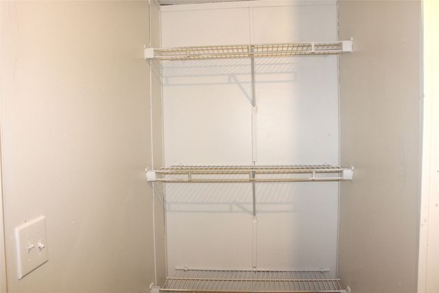 10594 County Road 2138, Kemp, TX 75143