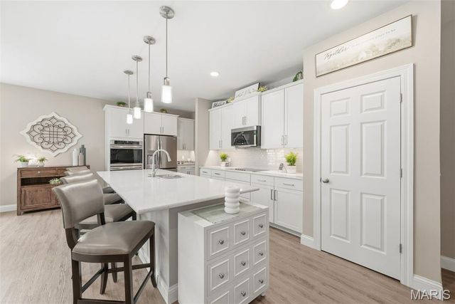 2059 Henley Woods Drive, Arnold, MO 63010