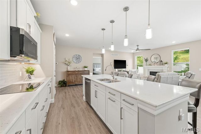 2059 Henley Woods Drive, Arnold, MO 63010