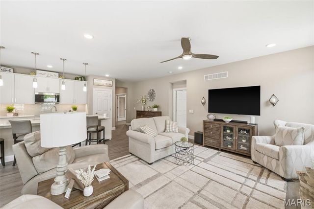 2059 Henley Woods Drive, Arnold, MO 63010
