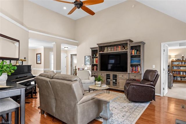 5201 Old Plantation Circle, Winston-salem, NC 27104