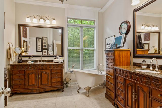 259 Riverview Road, Searcy, AR 72143