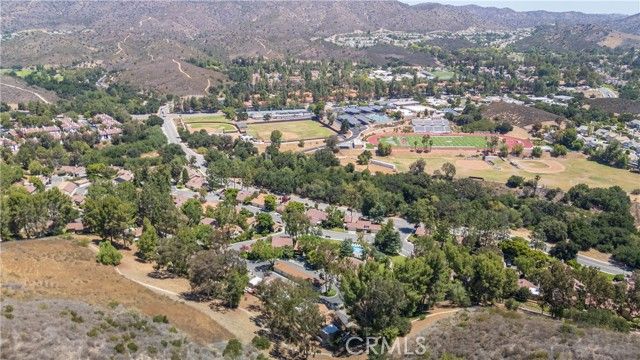 583 Calle De Las Ovejas, Oak Park, CA 91377