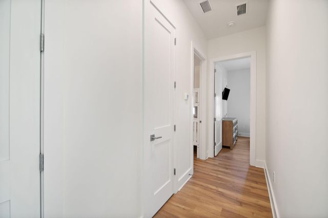 108 E Hudson Avenue C, Folly Beach, SC 29439
