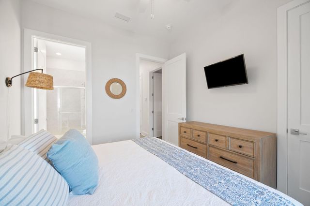 108 E Hudson Avenue C, Folly Beach, SC 29439