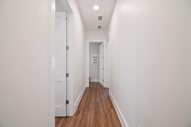 108 E Hudson Avenue C, Folly Beach, SC 29439