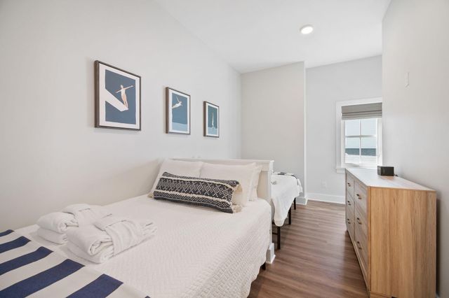 108 E Hudson Avenue C, Folly Beach, SC 29439