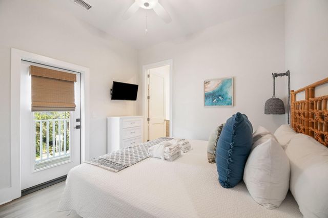 108 E Hudson Avenue C, Folly Beach, SC 29439