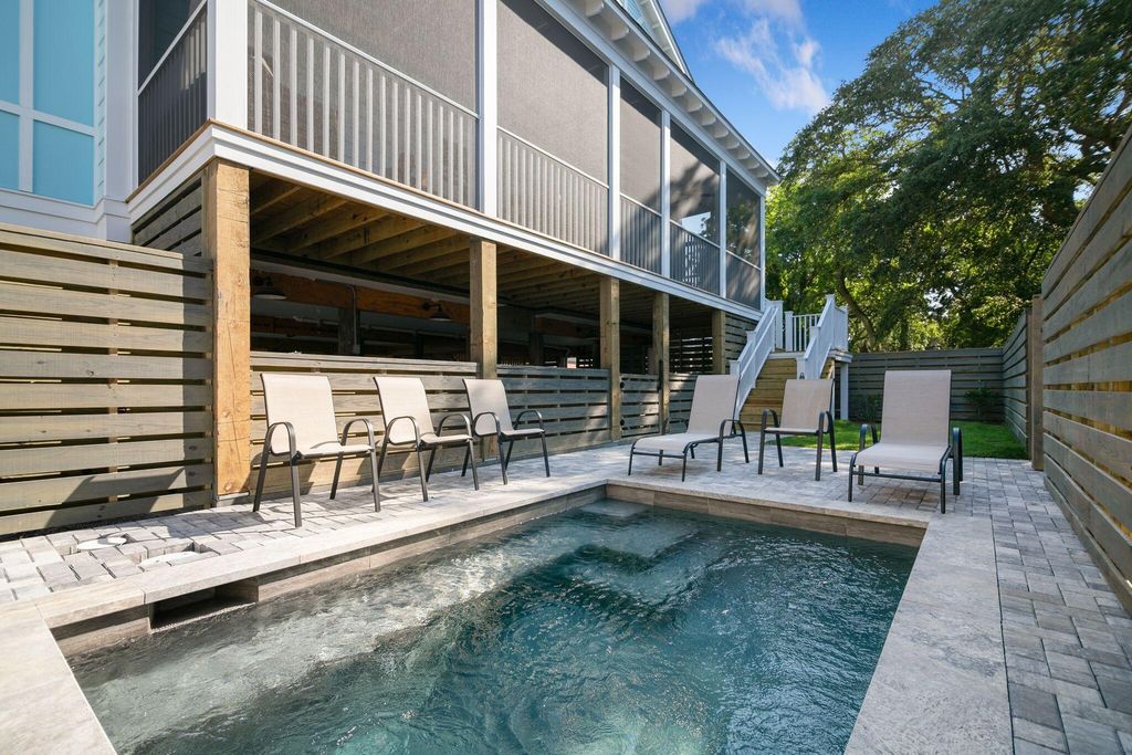 108 E Hudson Avenue C, Folly Beach, SC 29439