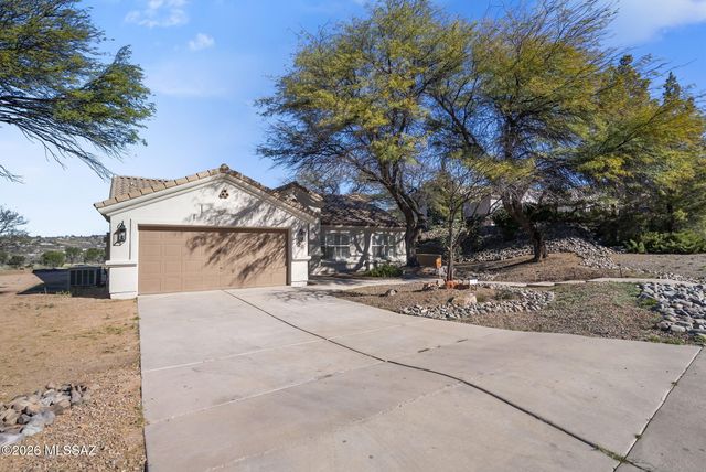 28 Kents Avenue, Rio Rico, AZ 85648