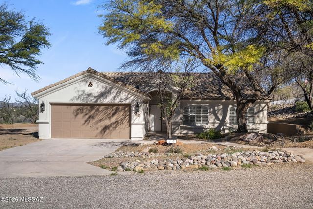 28 Kents Avenue, Rio Rico, AZ 85648