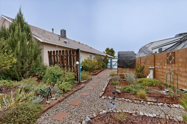 10480 Calle Acanta Boulevard NW, Albuquerque, NM 87114