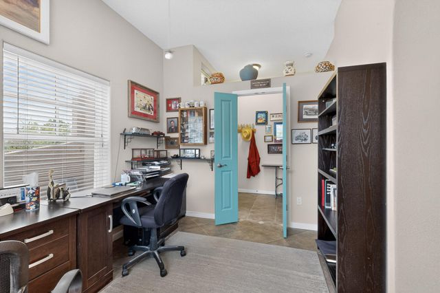 10480 Calle Acanta Boulevard NW, Albuquerque, NM 87114