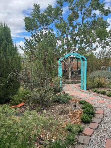 10480 Calle Acanta Boulevard NW, Albuquerque, NM 87114