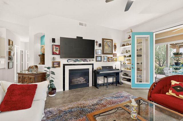10480 Calle Acanta Boulevard NW, Albuquerque, NM 87114