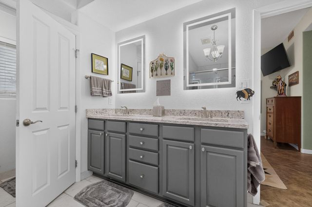 10480 Calle Acanta Boulevard NW, Albuquerque, NM 87114