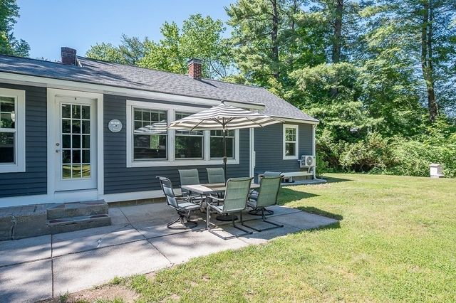 29 Carr St, Sutton, MA 01590