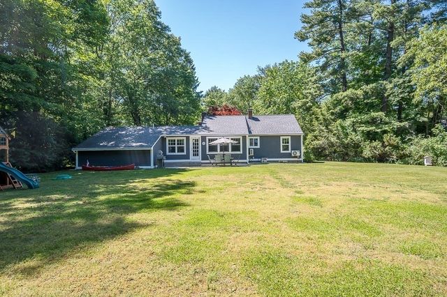 29 Carr St, Sutton, MA 01590
