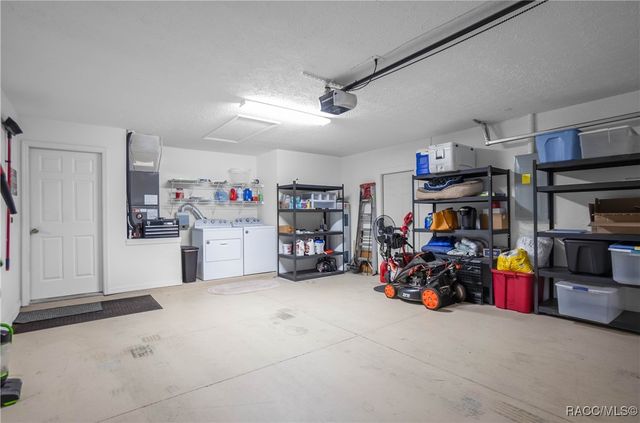 3803 S Flamingo Terrace, Homosassa, FL 34448