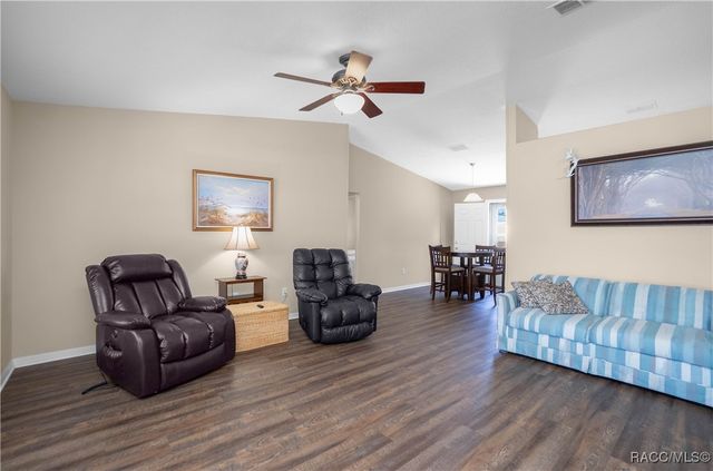 3803 S Flamingo Terrace, Homosassa, FL 34448