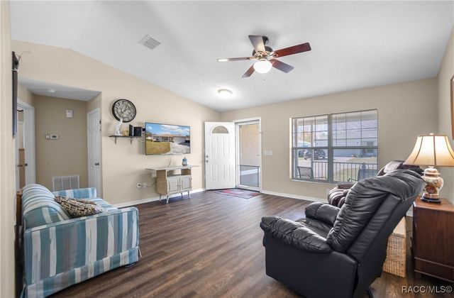 3803 S Flamingo Terrace, Homosassa, FL 34448