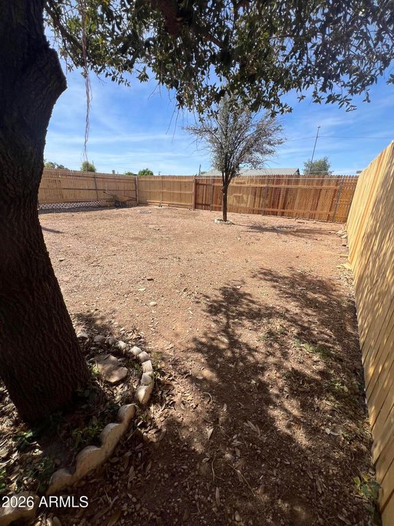 3045 W CORONADO Road, Phoenix, AZ 85009 — photo 2