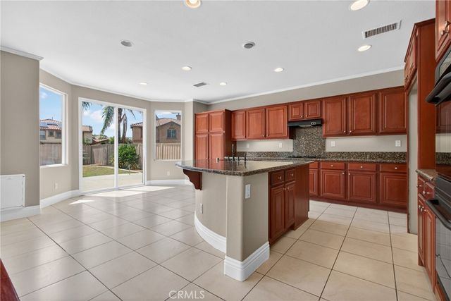 32365 Whispering Willow, Lake Elsinore, CA 92532