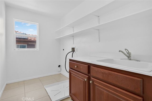 32365 Whispering Willow, Lake Elsinore, CA 92532