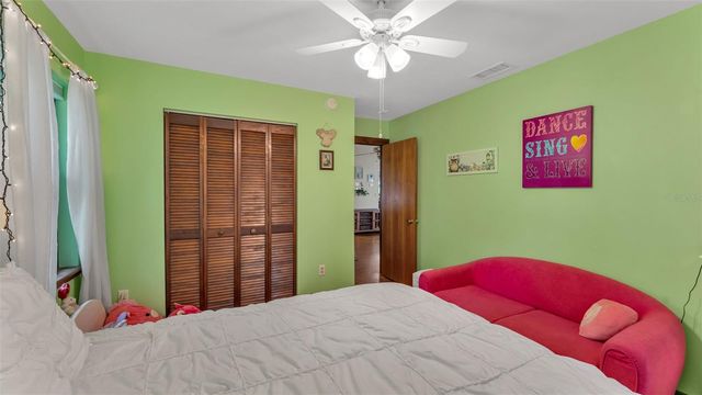 219 E LAKE MENZIES BOULEVARD, Dundee, FL 33838