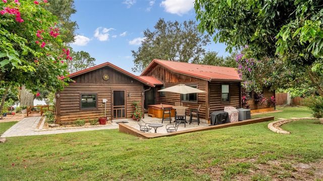 219 E LAKE MENZIES BOULEVARD, Dundee, FL 33838