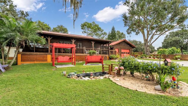 219 E LAKE MENZIES BOULEVARD, Dundee, FL 33838